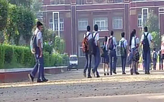 प्रद्युम्न हत्या मामला: सीबीआई जांच के बीच फिर खुला रेयान स्कूल, दहशत में अभिभावक