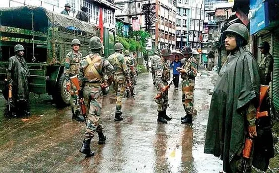 राजनाथ की अपील पर GJM ने वापस ली हड़ताल, 3 महीने बाद दार्जिलिंग में सामान्य स्थिति बहाल