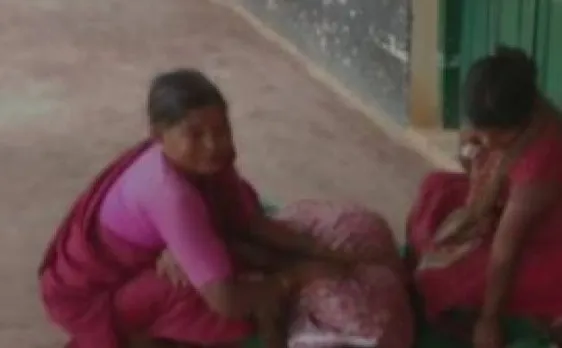 कर्नाटक: तड़पती रही इलाज के लिए गर्भवति महिला मगर अस्पताल में नहीं था कोई डॉक्टर