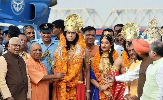 जगमगा उठा अयोध्या, योगी बोले- पहले था रावण राज, अब रामराज में होगा विकास