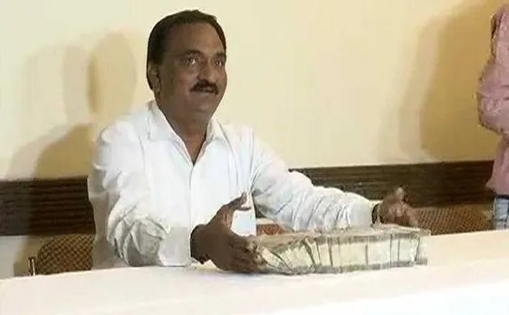 गुजरात: हार्दिक के करीबी नरेंद्र ने जारी किया 'रिश्वतखोरी का ऑडियो टेप', BJP पर लगाया 'डील' का आरोप