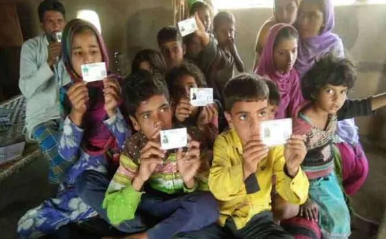 उत्तराखंड: आधार कार्ड में लापरवाही, 800 लोगों की एक ही जन्मतिथि