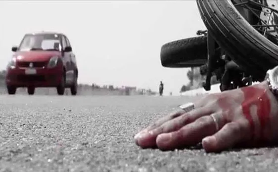 उत्तर प्रदेश: कन्नौज में लखनऊ-आगरा एक्सप्रेस वे पर डिवाइडर से टकराई कार, 6 की दर्दनाक मौत