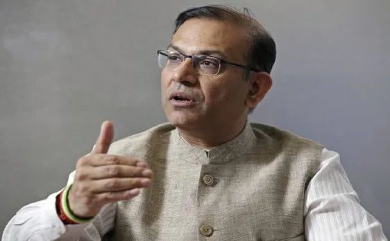 पैराडाइज पेपर्स मामले में जयंत सिन्हा की सफाई, कहा- मंत्री बनने से पहले ही छोड़ दी थी कंपनी