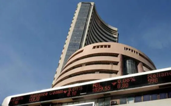 शेयर बाजार में रही गिरावट, सेंसेक्स में 360 अंकों की गिरावट