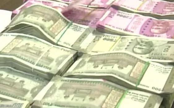 कर्नाटक: छापेमारी में जब्त किए गए 40 लाख रुपये, एक की गिरफ्तारी