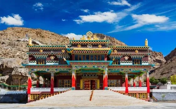 हिमाचल प्रदेश चुनाव: जानें प्राकृतिक सुंदरता और कांगड़ा चाय के लिये मशहूर देवभूमि के कुछ रोचक तथ्य