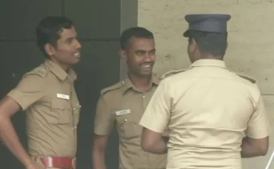 शशिकला के परिजनों, सहयोगियों के ठिकानों पर चौथे दिन भी छापेमारी जारी