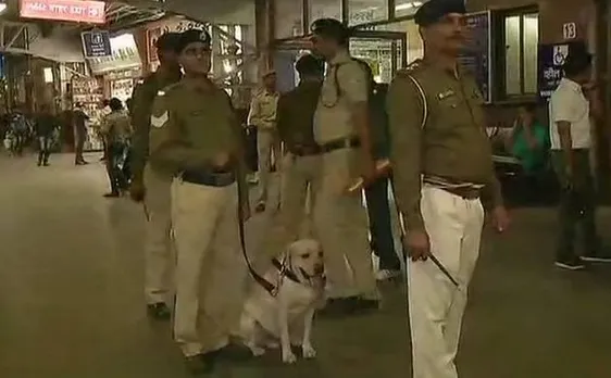 गुजरात: अहमदाबाद रेलवे स्टेशन को मिली बम से उड़ाने की धमकी, सुरक्षा बढ़ाई