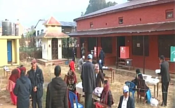 नेपाल में पहले चरण का मतदान, लोकसभा और विधानसभा के लिए डाले जा रहे वोट