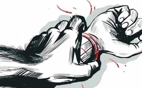 उत्तर प्रदेश : गाजीपुर में नाबालिग लड़की के साथ बलात्कार, आरोपी फरार