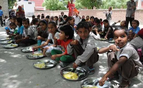 झारखंड: मिड-डे मील का 100 करोड़ रुपया बिल्डर को ट्रांसफर, CBI जांच शुरू