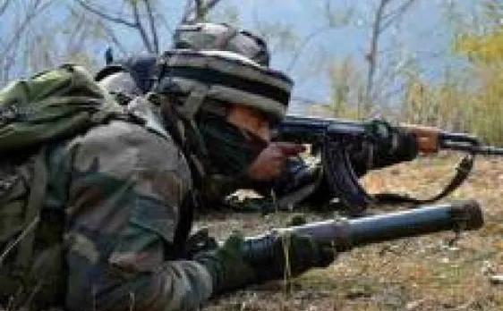 नियंत्रण रेखा पर भारत और पाकिस्तान के बीच भारी गोलीबारी