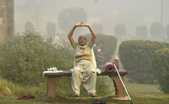 वायु प्रदूषण बुजुर्गो में एक्सरसाइज के फायदे घटा देता है: शोध