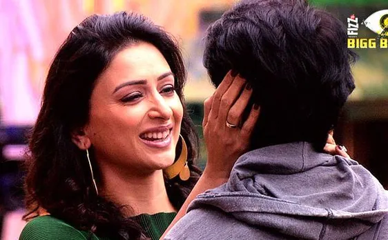 Bigg Boss 11: हितेन तेजवानी की पत्नी गौरी प्रधान ने लगाई हिना की क्लास, अर्शी खान के लिए दिया ये बयान