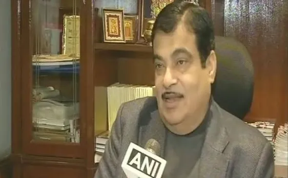 नितिन गडकरी ने पीएम मोदी की सी-प्लेन यात्रा को बताया ऐतिहासिक, कहा- राहुल भी बैठ सकते हैं