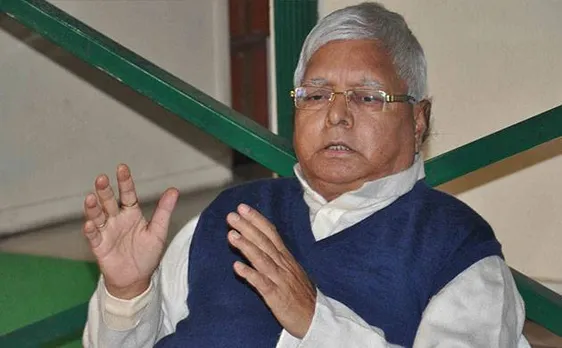 लालू बोले, नीतीश की विकास समीक्षा यात्रा में करोड़ों का घोटाला, जेडीयू ने दी आत्मचिंतन की सलाह