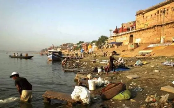 NGT ने हरिद्वार और ऋषिकेश में गंगा किनारे प्लास्टिक बैग पर लगाई रोक