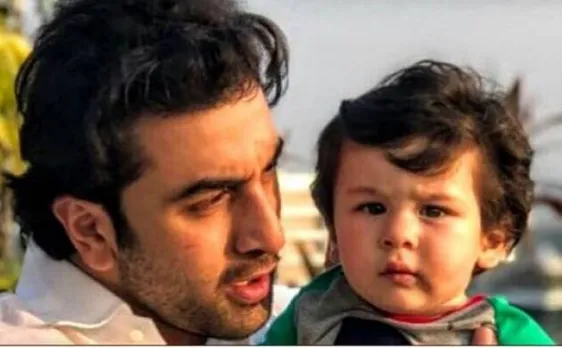 जब रणबीर से रहा नहीं गया और तैमूर को गोद में उठाकर लगे खेलने