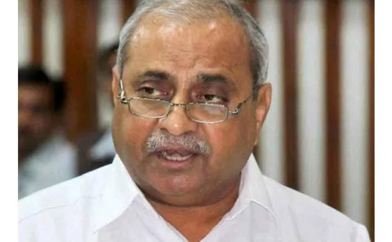 नितिन पटेल का गुजरात सरकार को अल्टीमेटम, हार्दिक ने दिया कांग्रेस में शामिल होने का ऑफर