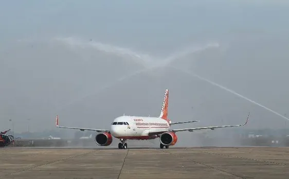 एयर इंडिया का कर्मचारियों को संदेश, खत्म नहीं होना है तो काम करें