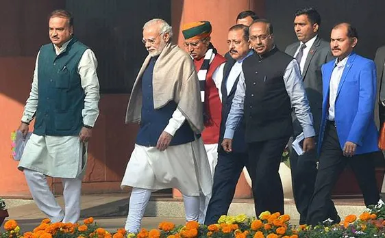 बीजेपी ने अपने सांसदों को जारी किया व्हिप, प्रमुख बिल संसद में पेश करेगी मोदी सरकार