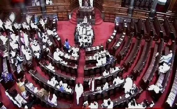 महाराष्ट्र हिंसा का सदन में पुरजोर विरोध, राज्यसभा तीन बार हुई स्थगित