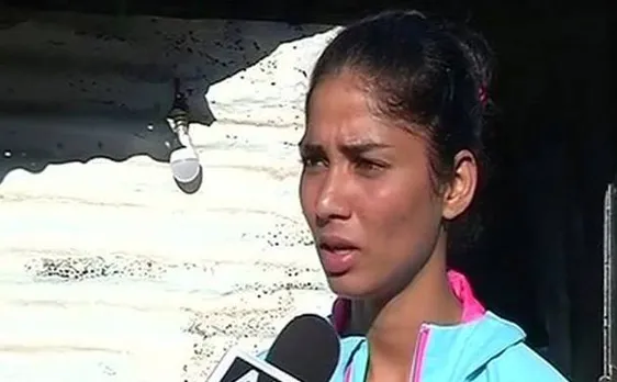 राष्ट्रीय स्तर की खिलाड़ी ने शिवराज से लगाई गुहार, घर में शौचालय न होने पर जताई चिंता