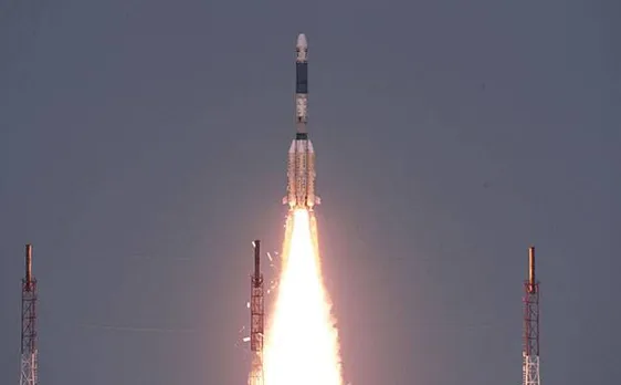 अंतरिक्ष में ISRO की 100वीं छलांग, 31 सेटेलाइट का सफल प्रक्षेपण, 5 खास बातें