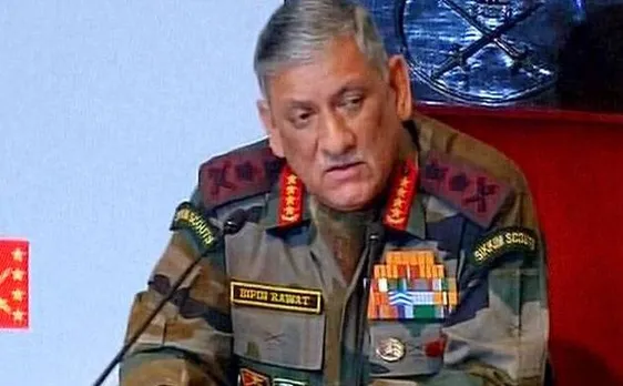 जम्मू-कश्मीर के मंत्री की सेना प्रमुख बिपिन रावत को नसीहत, कहा- सेना अपना काम करे शिक्षा में दखल न दे