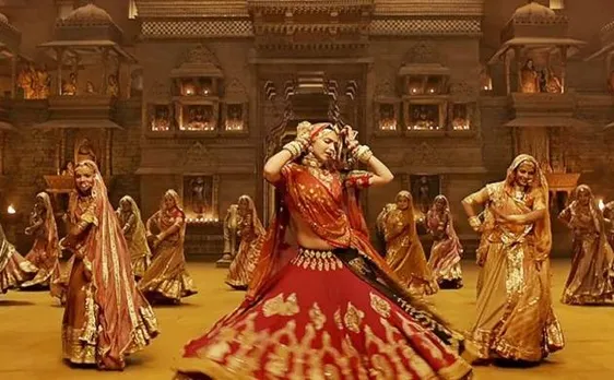 'पद्मावत' के बाद 'घूमर' को लेकर खड़ा हुआ विवाद, MP के गृहमंत्री ने कहा- गाना बजा तो होगी कार्रवाई