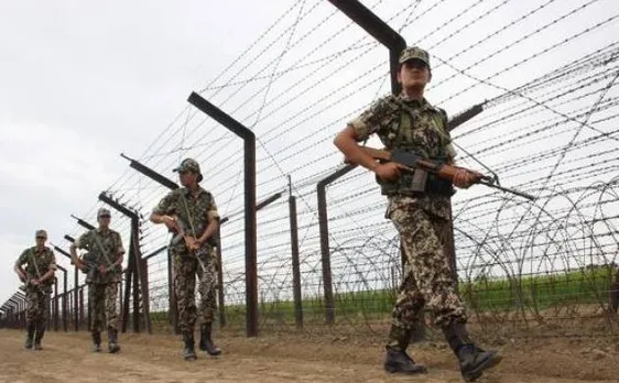 अंतर्राष्ट्रीय सीमा पर तनाव, LOC पर हाई अलर्ट