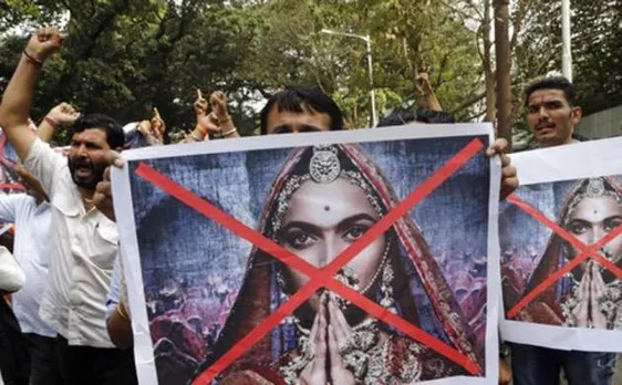 किसी भी कीमत पर 'पद्मावत' को रिलीज नहीं होने देंगे : करणी सेना