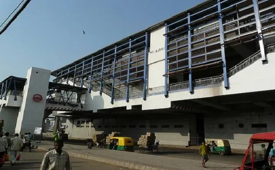 दिल्ली: आदर्श नगर मेट्रो स्टेशन पर महिला से 20 गोलियां बरामद