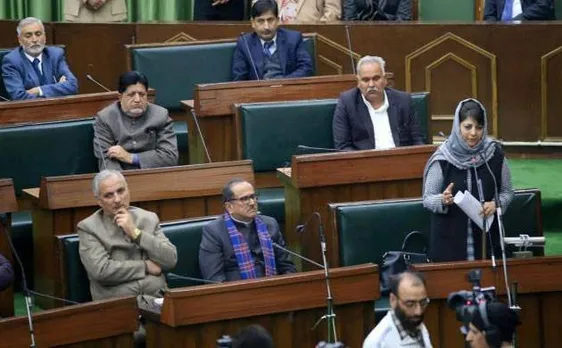 शोपियां मामला: BJP विधायक ने की सेना के जवान के खिलाफ दर्ज FIR वापस लेने की मांग