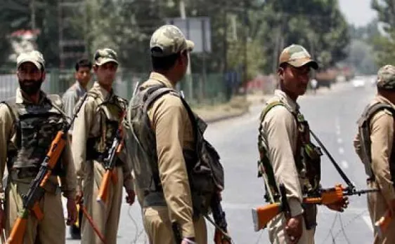 लखनऊ में पुलिस के साथ मुठभेड़ के बाद 4 डकैत गिरफ्तार, दो बदमाश गिरफ्तार