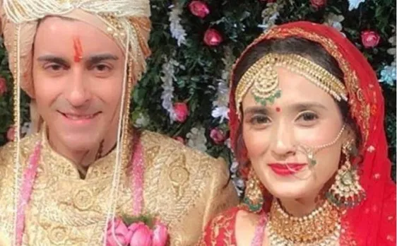 PICS: टीवी स्टार गौतम रोडे और पंखुड़ी अवस्थी ने शाही अंदाज में लिये सात फेरे