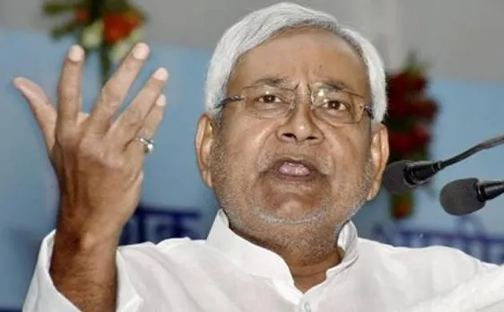 नीतीश कुमार ने संघ प्रमुख मोहन भागवत का किया बचाव, कहा- सेना का नहीं किया अपमान