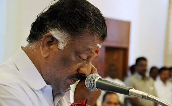 पन्नीरसेल्वम का खुलासा, पीएम मोदी की सलाह पर पलानीसामी से मिलाया हाथ