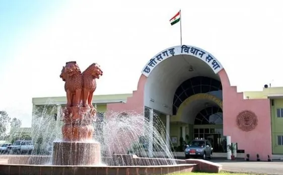 छत्तीसगढ़ विधानसभा में गूंजा PNB घोटाला, कांग्रेस के 30 विधायक निलंबित
