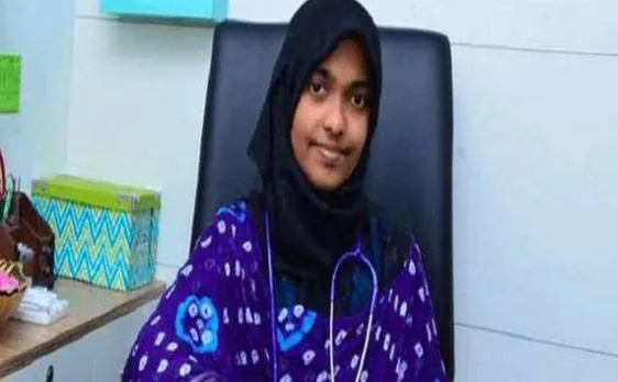 हादिया ने सुप्रीम कोर्ट में दाखिल किया हलफनामा-‘मुसलमान हूं और मुसलमान ही रहना चाहती हूं’