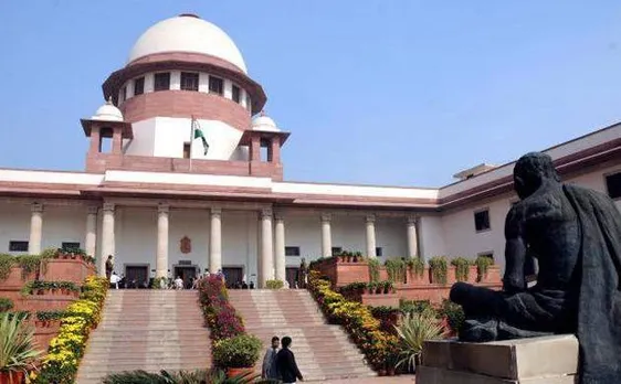 SC का सुपरटेक को निर्देश, कहा-निवेशकों के 10 करोड़ लौटाओ