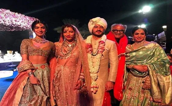 BF के साथ मोहित-अंतरा की शादी में पहुंचीं सोनम कपूर, देखें वीडियो