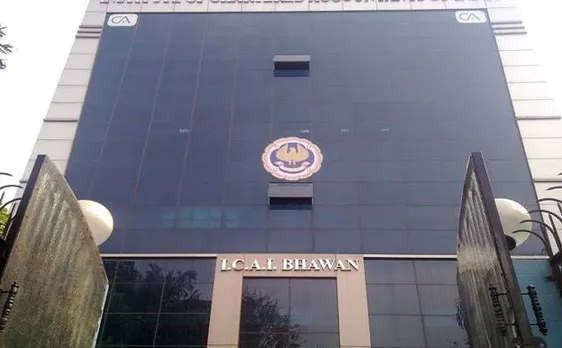 ICAI ने पीएनबी और गीतांजलि के ऑडिटर्स को भेजा कारण बताओ नोटिस, होगी इनके खिलाफ कार्रवाई