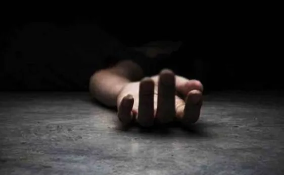 MP: स्कूल के सामने युवक ने छात्रा को मारी तलवार, मौके पर ही मौत