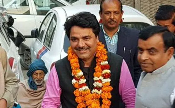 मुख्य सचिव को पिटाई का 'हकदार' बताने वाले 'आप' MLA नरेश बाल्यान के खिलाफ FIR