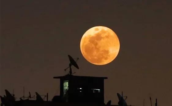 वोडाफोन का तोहफा, 2019 में चांद का भी होगा अपना 4जी नेटवर्क