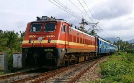 गोरखपुर-आनंद विहार के बीच चलेगी होली स्पेशल ट्रेन