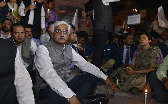 दिल्ली में मंत्रियों से मुलाकात नहीं कर रहे सरकारी कर्मचारी