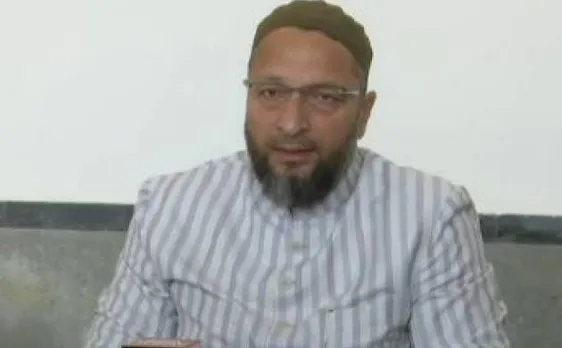 ओवैसी ने तेलंगाना सीएम चंद्रशेखर राव की तरफ इशारों में बढ़ाया दोस्ती का हाथ